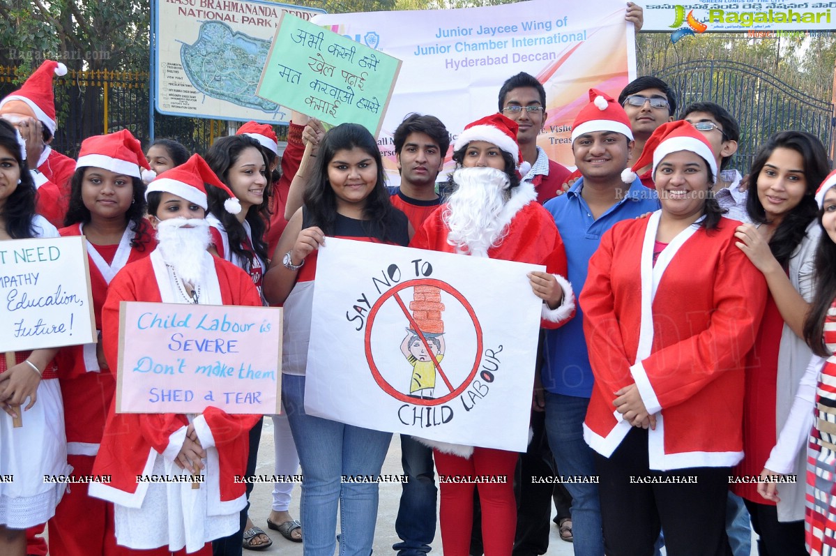 'Santa aganist Child Labour' campaign by JCI International, Hyderabad