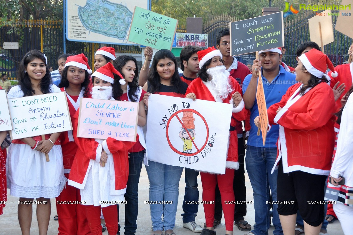 'Santa aganist Child Labour' campaign by JCI International, Hyderabad