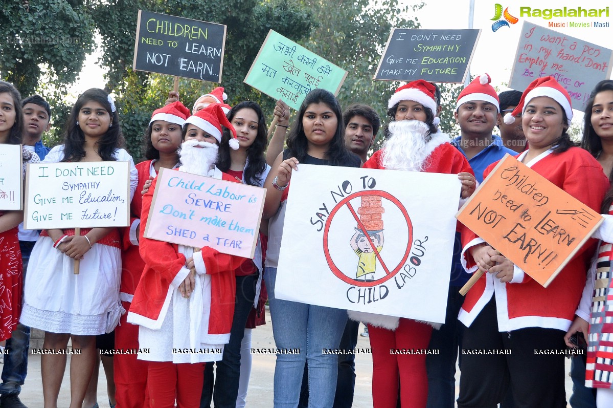 'Santa aganist Child Labour' campaign by JCI International, Hyderabad