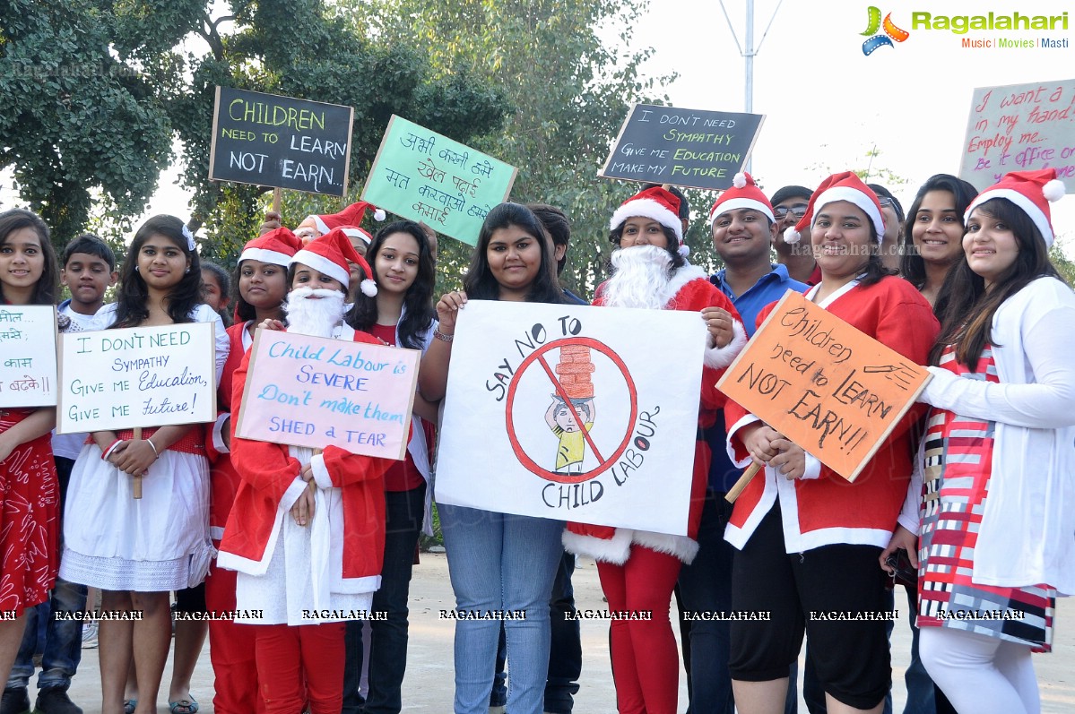 'Santa aganist Child Labour' campaign by JCI International, Hyderabad