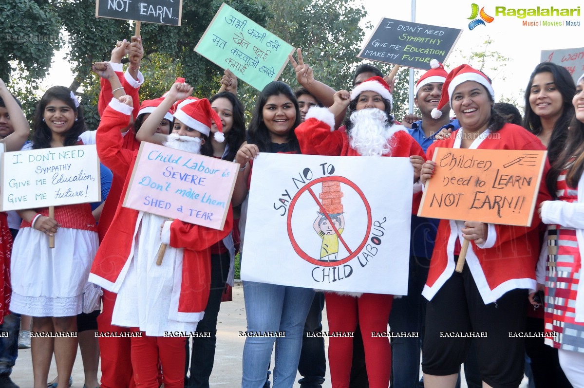 'Santa aganist Child Labour' campaign by JCI International, Hyderabad