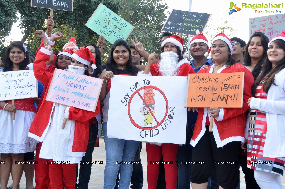 'Santa aganist Child Labour' campaign by JCI International, Hyderabad