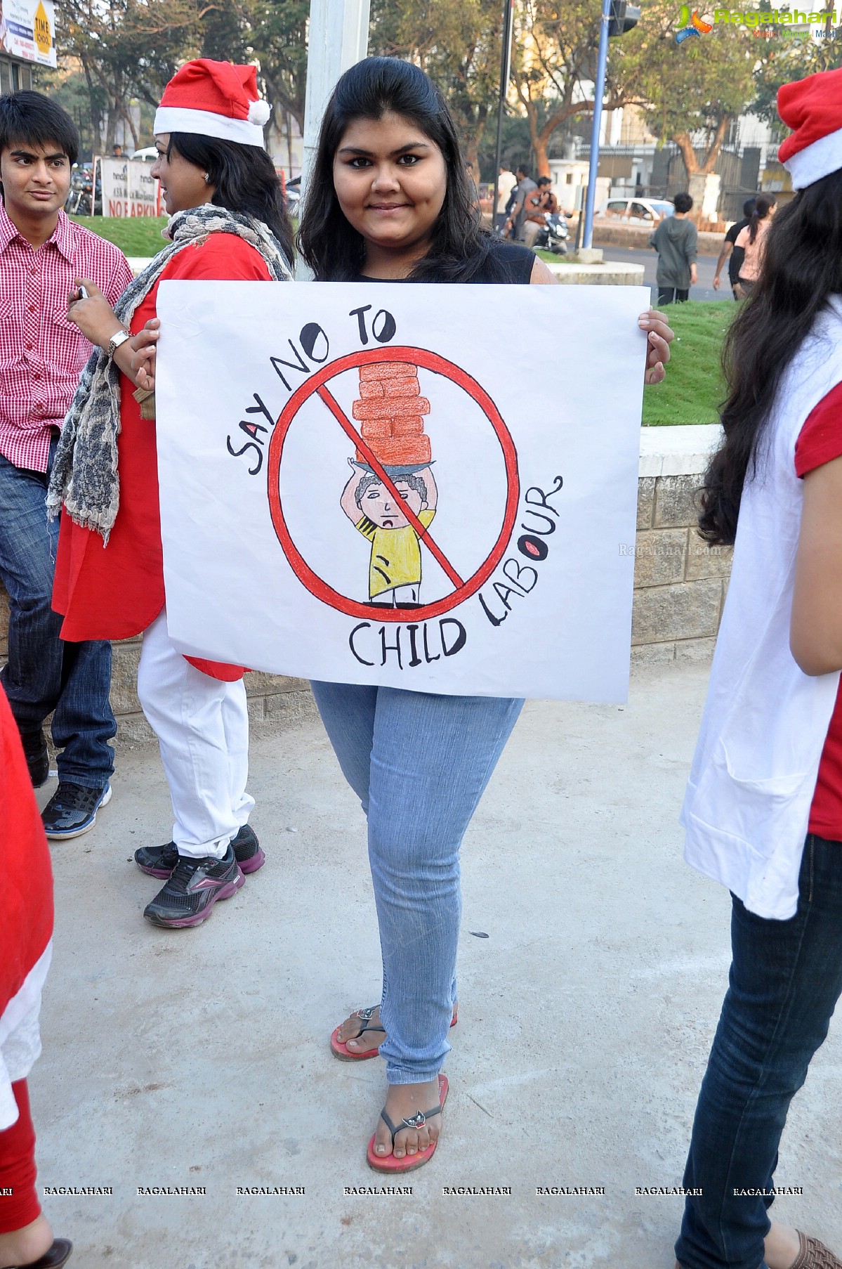 'Santa aganist Child Labour' campaign by JCI International, Hyderabad