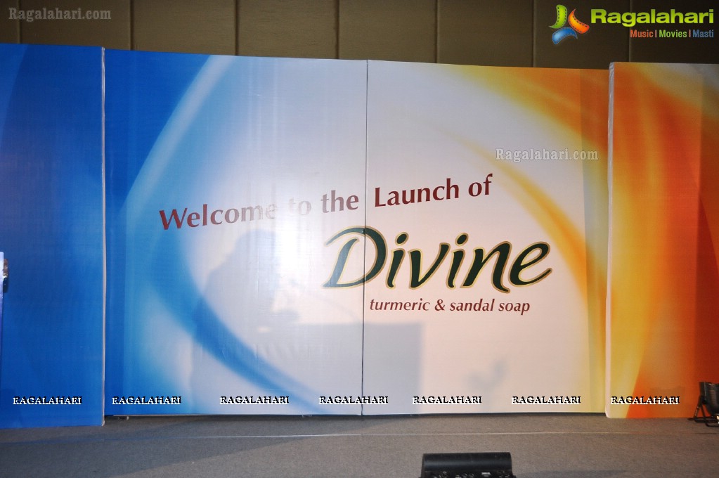 Sneha launches Divine Soap, Hyderabad