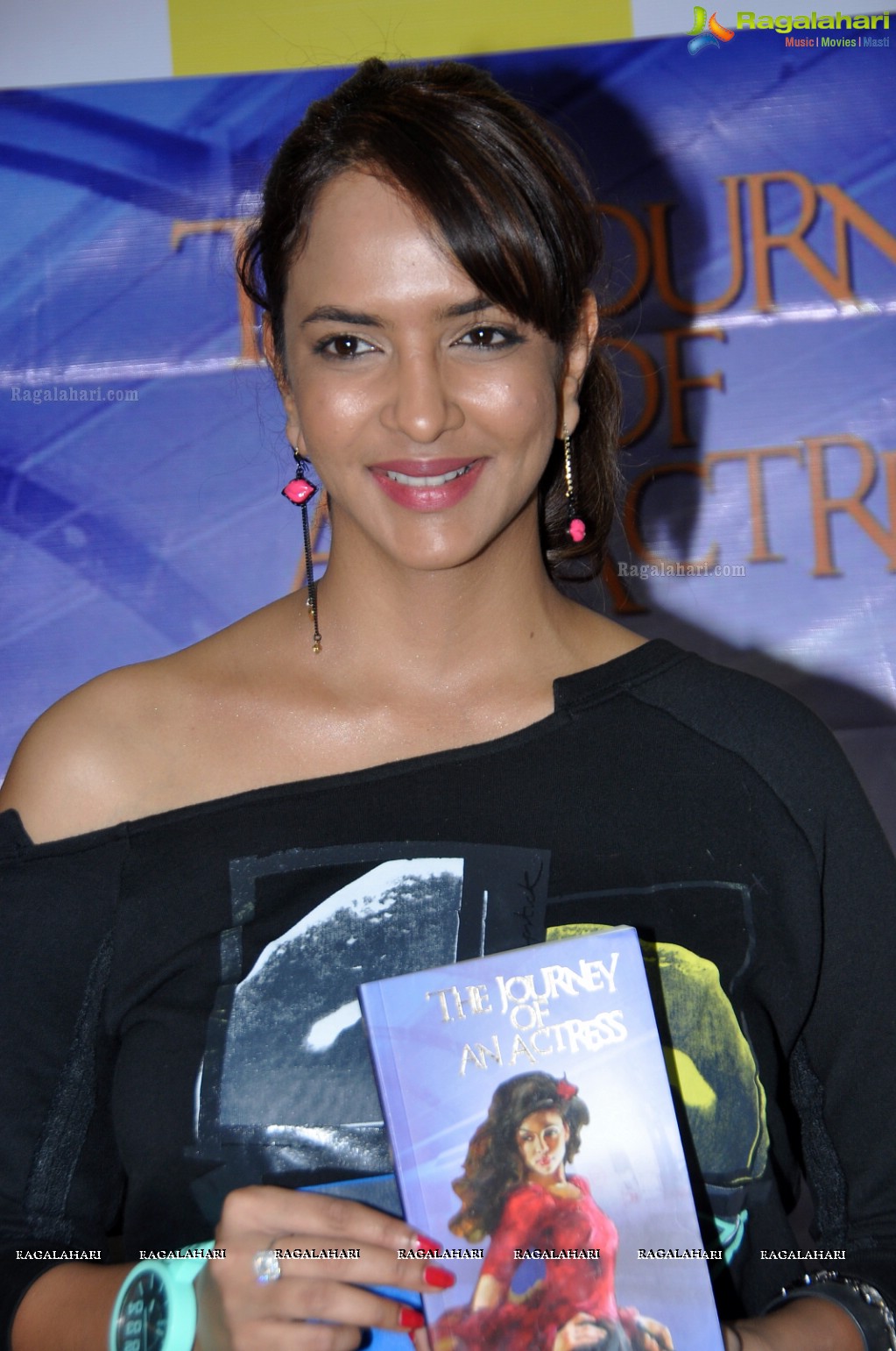 Lakshmi Prasanna launches 'The Journey of an Actress' Book at Crossword, Hyderabad