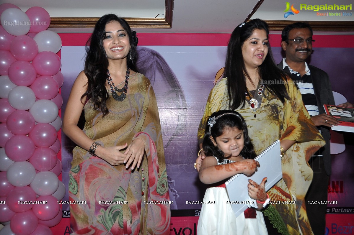 Madhavilatha launches Tender Years - The Kids Calendar 2013