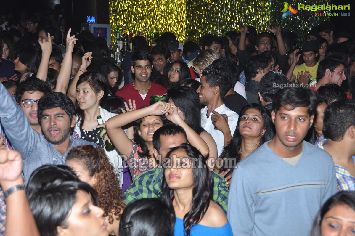 12/12/12 Celebrations at Kismet Pub, Hyderabad