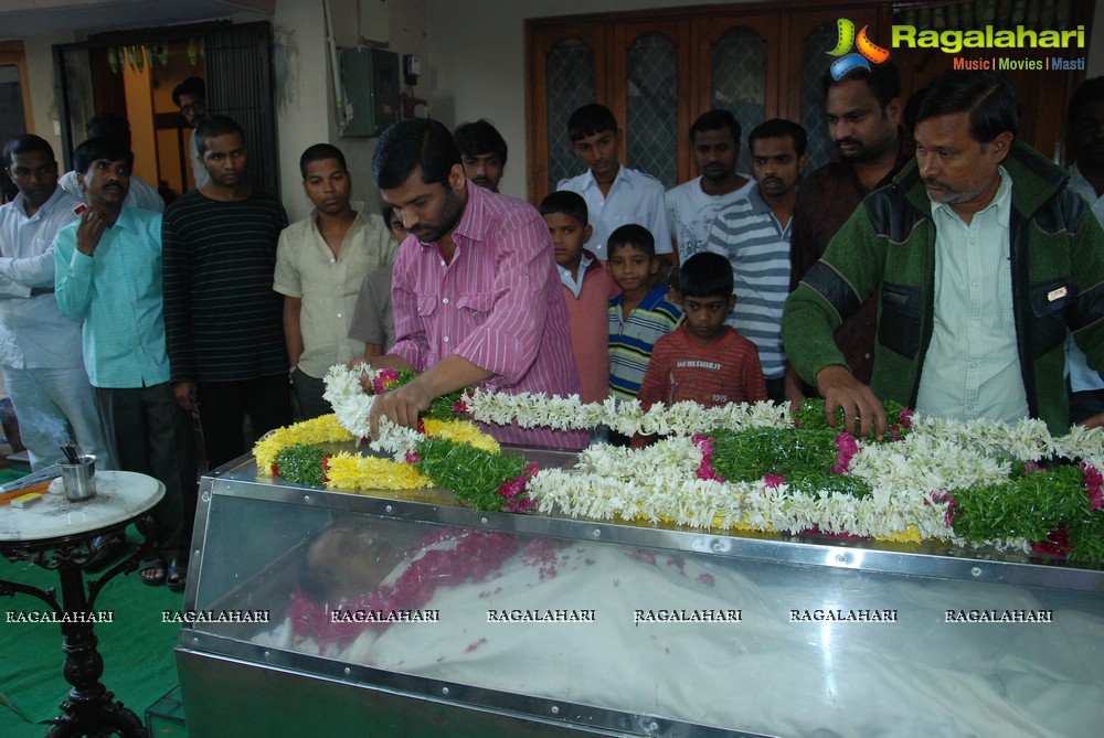 Tollywood pays tributes to Dharmavarapu Subramanyam