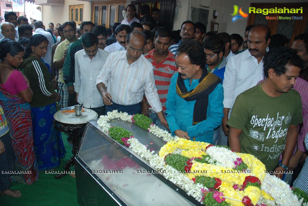 Tollywood pays tributes to Dharmavarapu Subramanyam