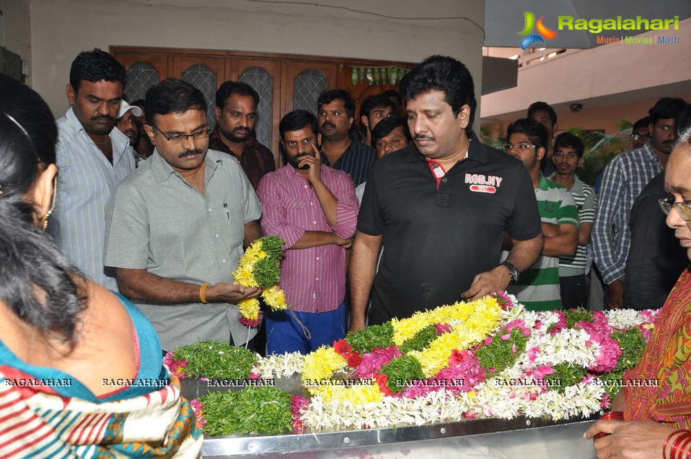 Tollywood pays tributes to Dharmavarapu Subramanyam