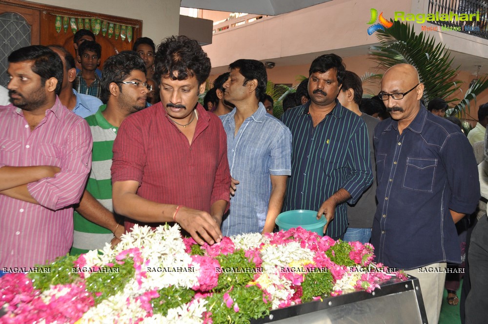 Tollywood pays tributes to Dharmavarapu Subramanyam