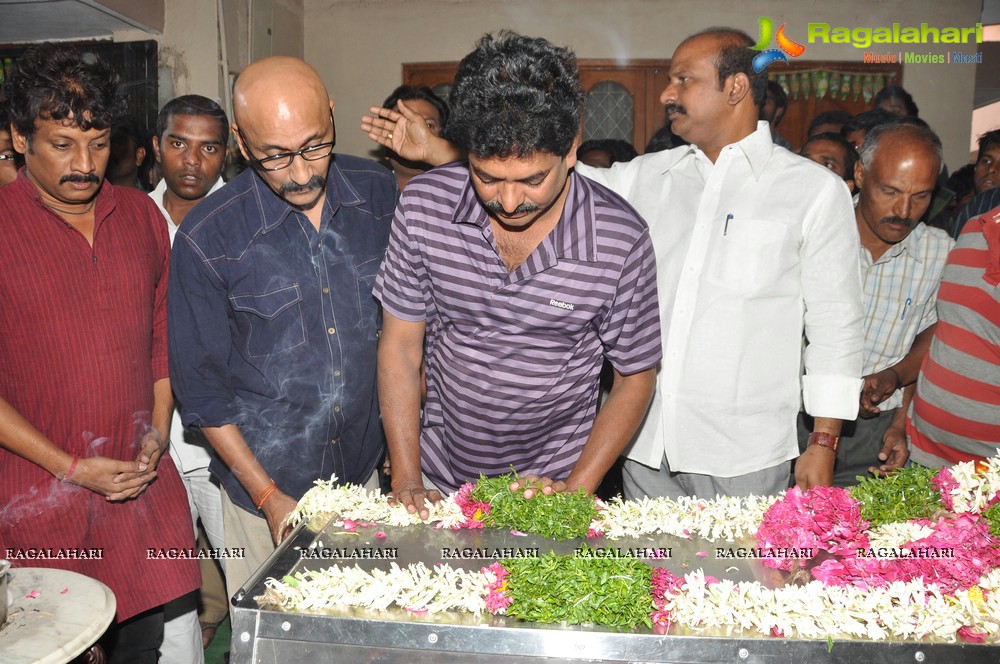 Tollywood pays tributes to Dharmavarapu Subramanyam