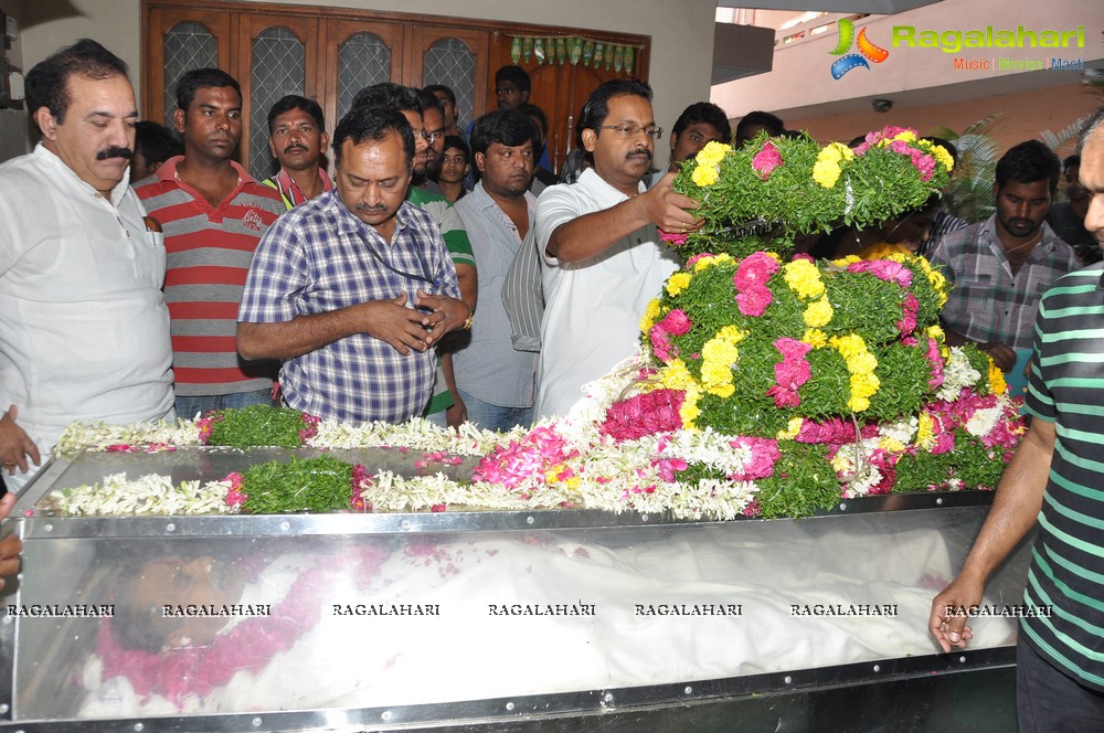 Tollywood pays tributes to Dharmavarapu Subramanyam