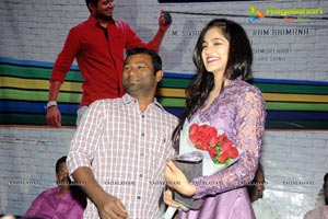 Hum Tum Audio Release