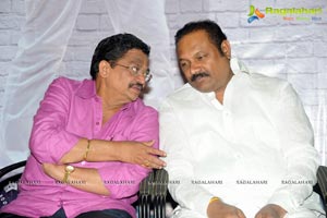 Hum Tum Audio Release