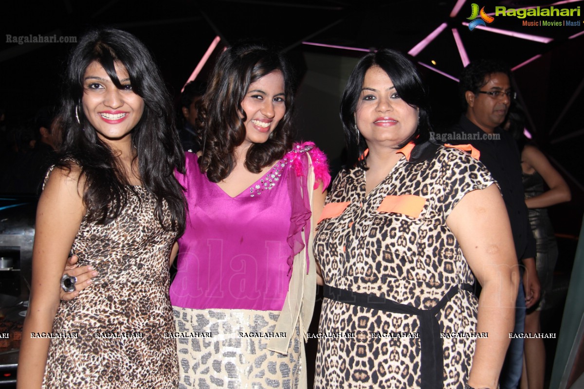 Sheetal Nahata's Birthday Bash 2013