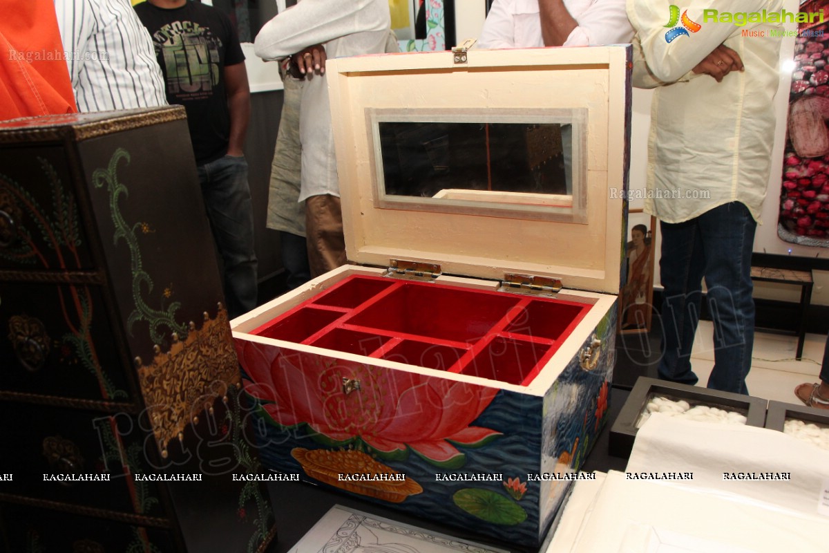 The Absolut Art Jamboree 2013: Art Exhibition at Taj Deccan, Hyderabad