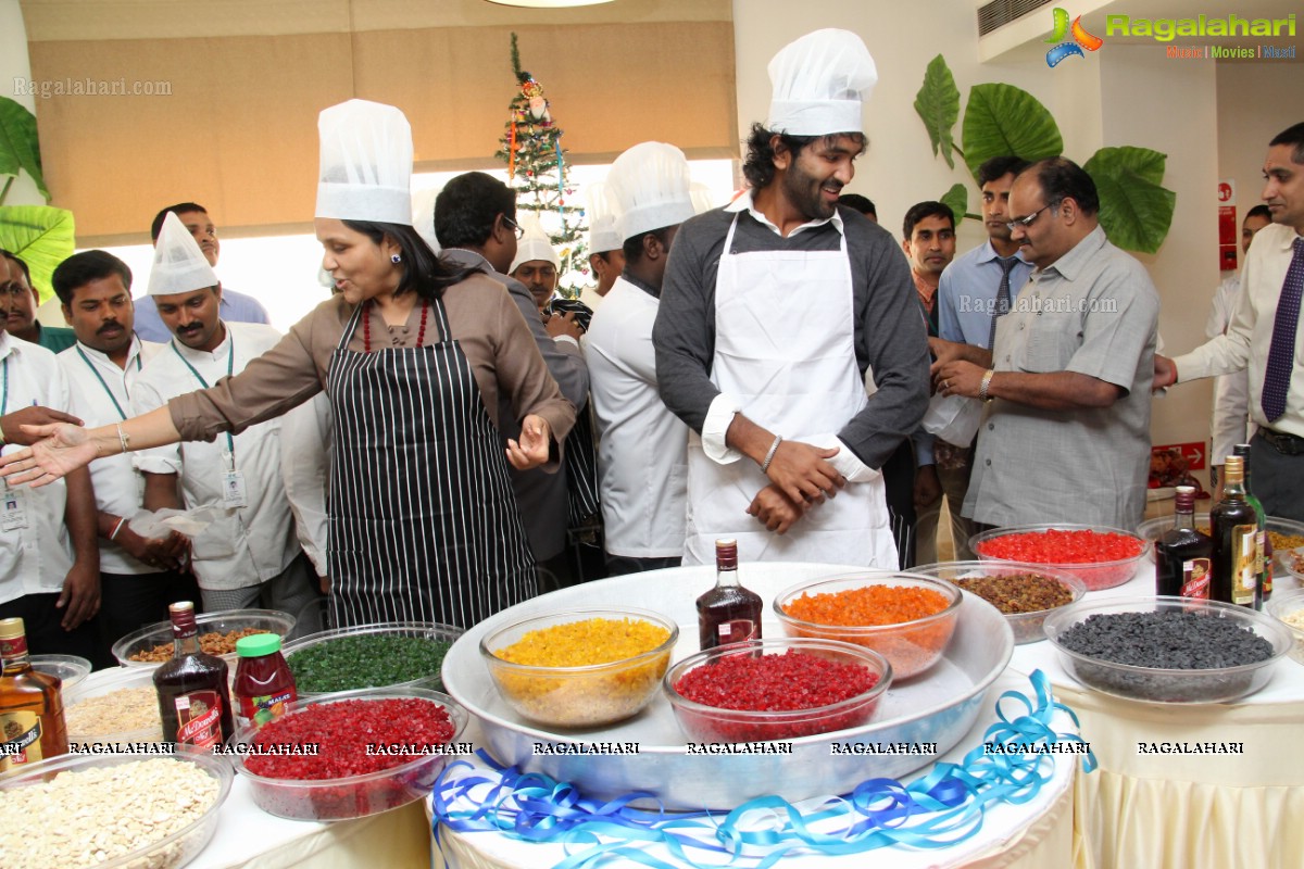 Vishnu Manchu joins in Christmas festivities 2013 at Apollo Hospitals