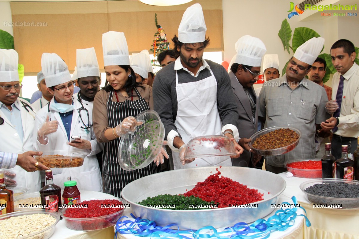 Vishnu Manchu joins in Christmas festivities 2013 at Apollo Hospitals