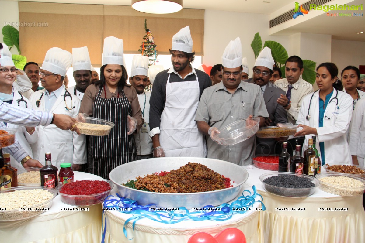 Vishnu Manchu joins in Christmas festivities 2013 at Apollo Hospitals