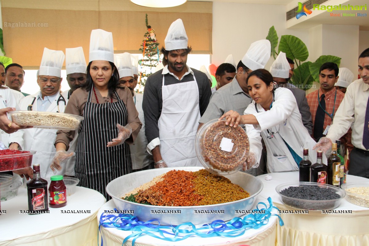 Vishnu Manchu joins in Christmas festivities 2013 at Apollo Hospitals