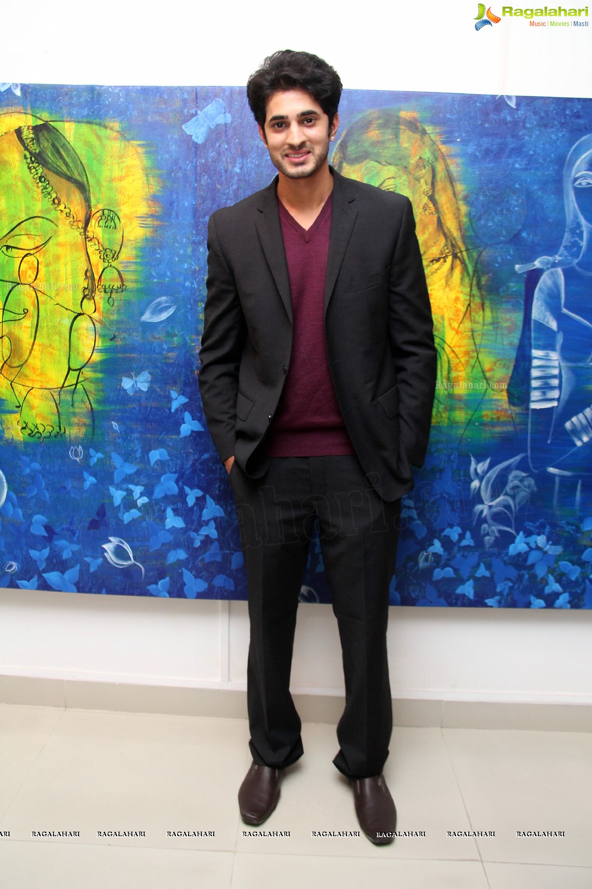 Arvind Krishna visits Dr Snehalatha Prasad's Art Exhibition at Space Art Gallery