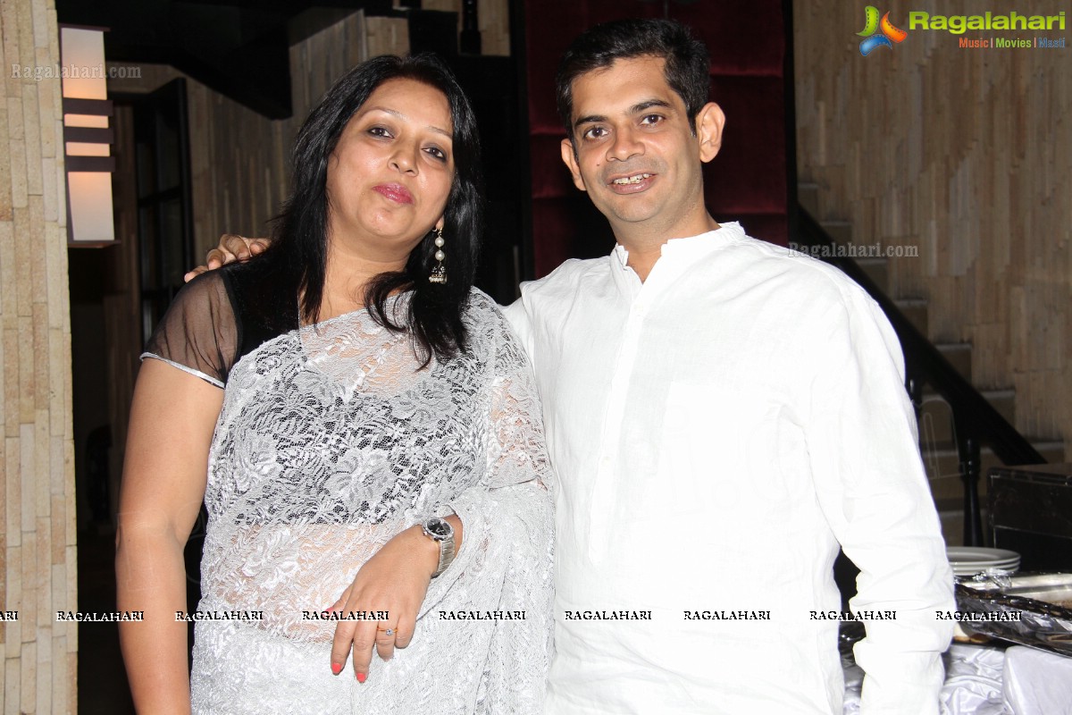 25th Wedding Anniversary of Bhavana and Rajender at N Asian