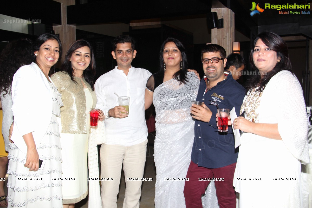 25th Wedding Anniversary of Bhavana and Rajender at N Asian