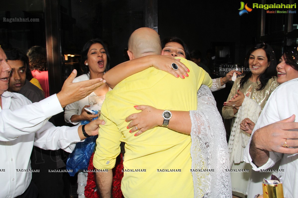 25th Wedding Anniversary of Bhavana and Rajender at N Asian
