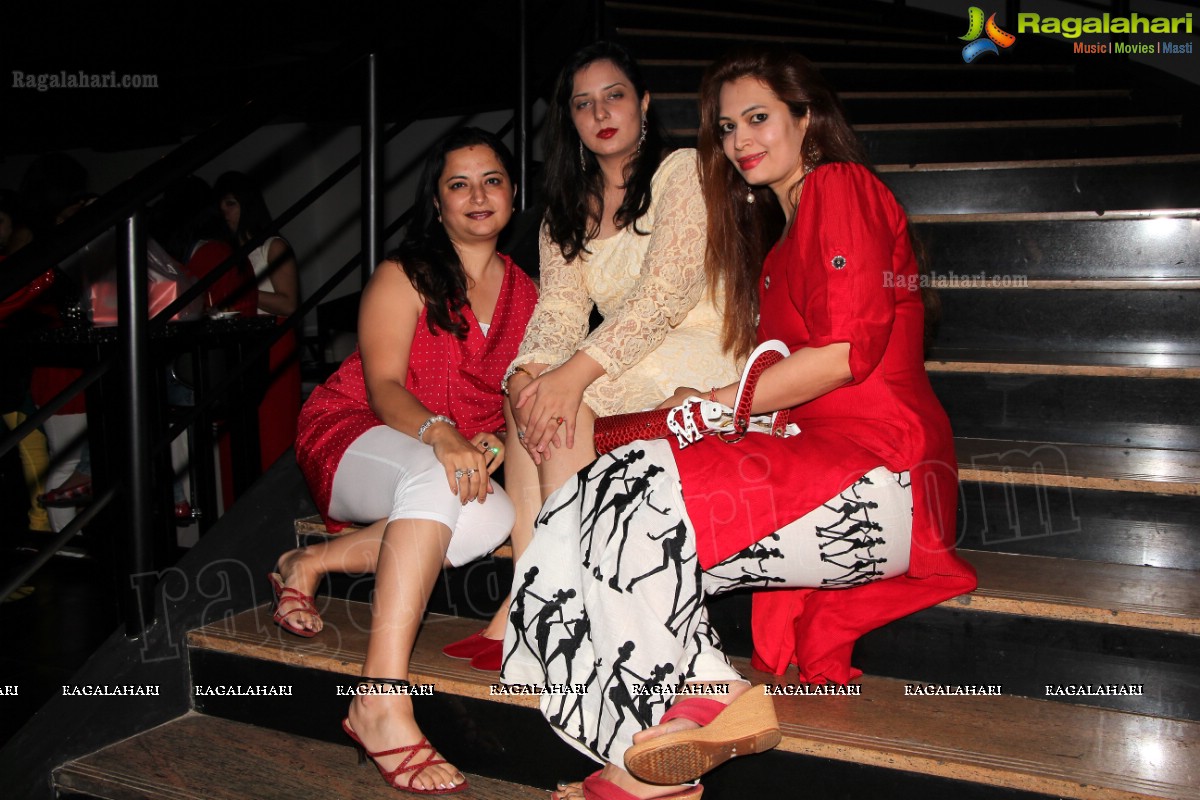 Charmers Kitty - Hosted by Madhavi Narulla and Pooja Sethi