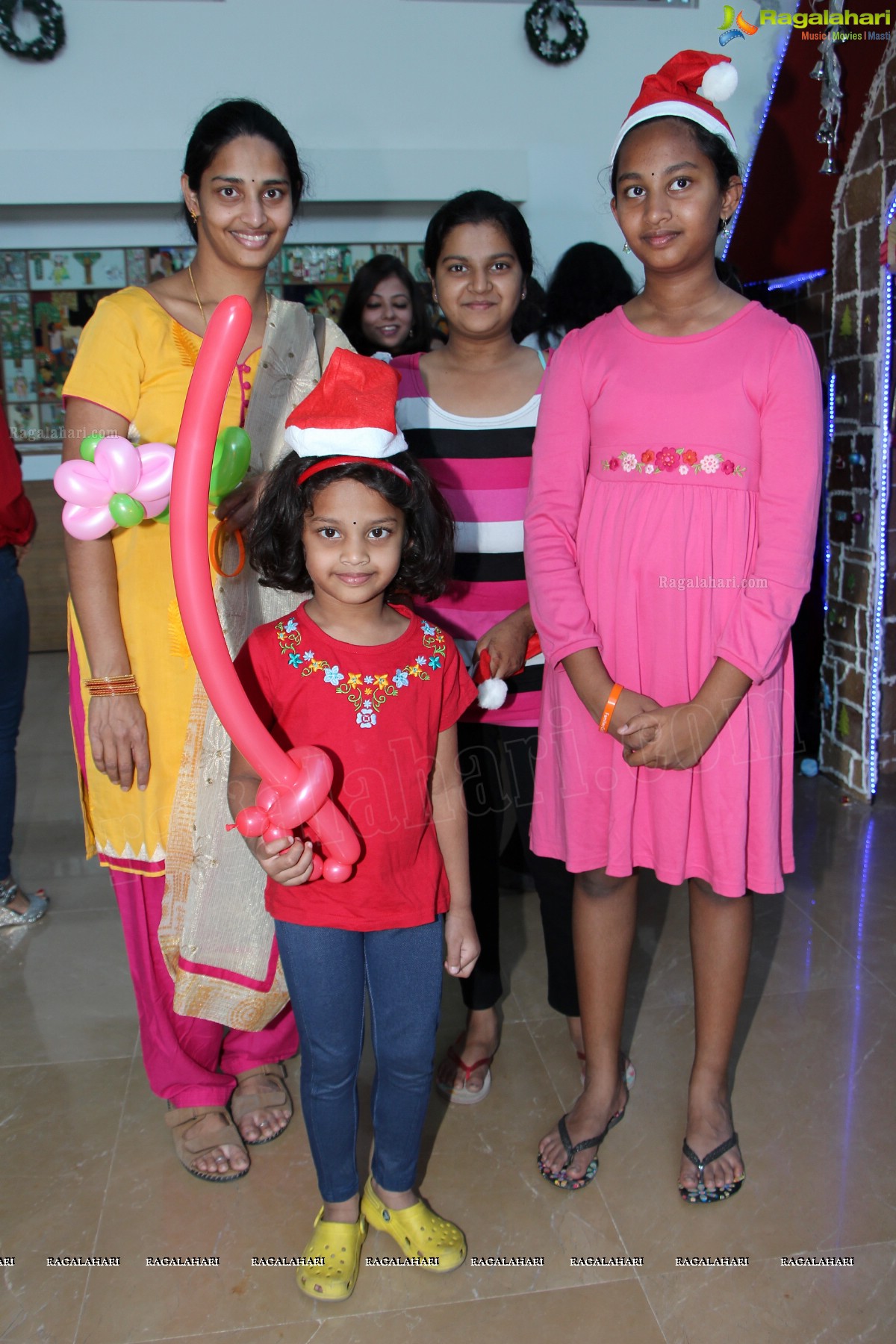 Christmas Carnival Brunch 2013 at Radisson Blu Plaza, Hyderabad