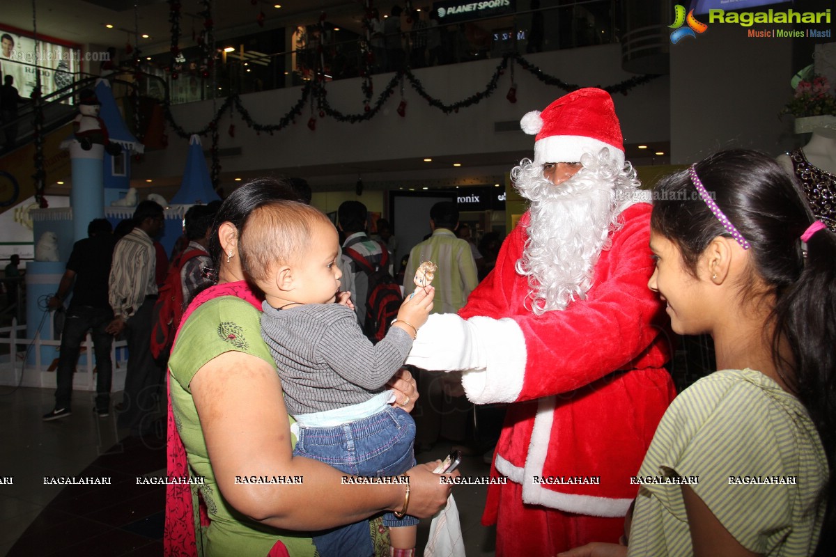 GVK One Christmas Celebrations 2013, Hyderabad