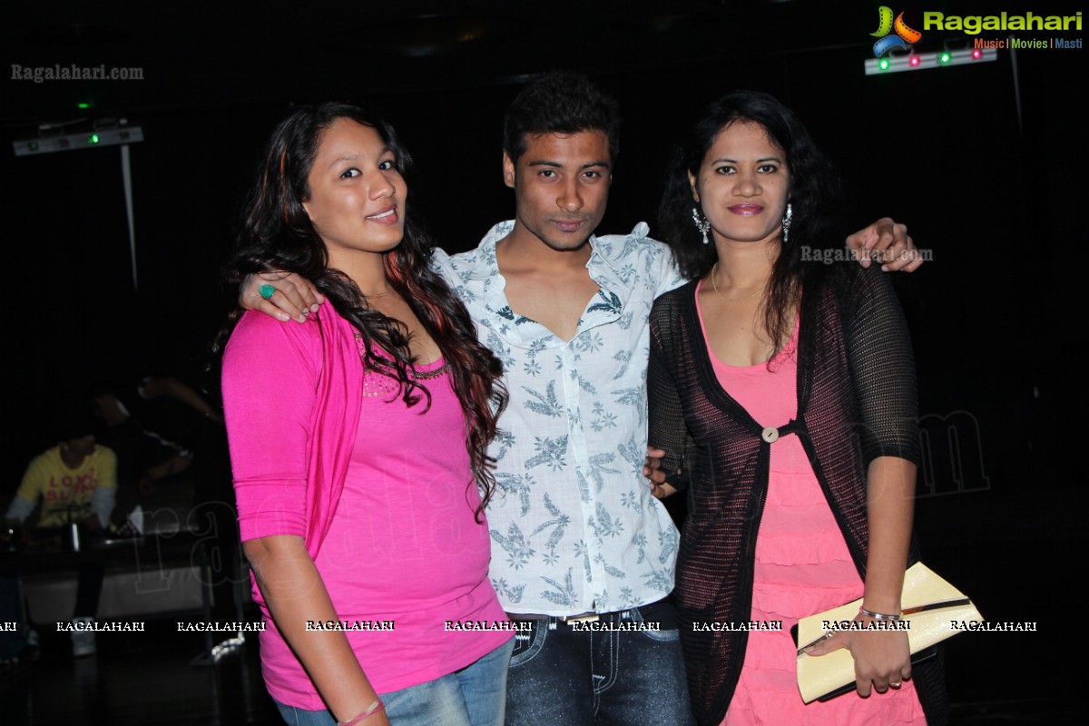 Miracle Fashion Week at Spoil Pub, Hyderabad