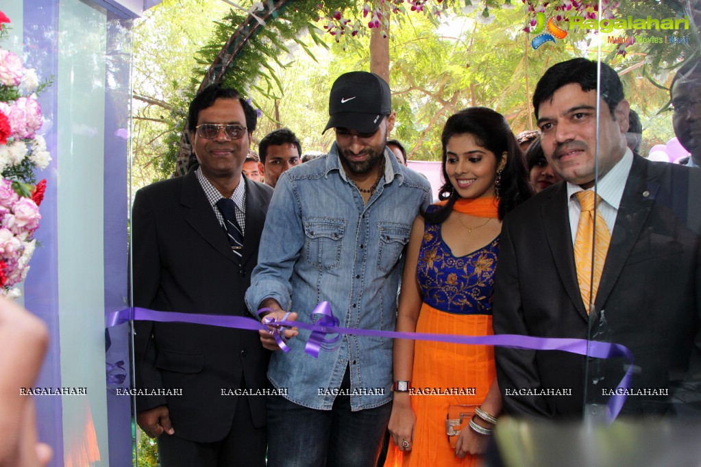 Rahul Haridas-Sravya launches Homeo Trends, Secunderabad