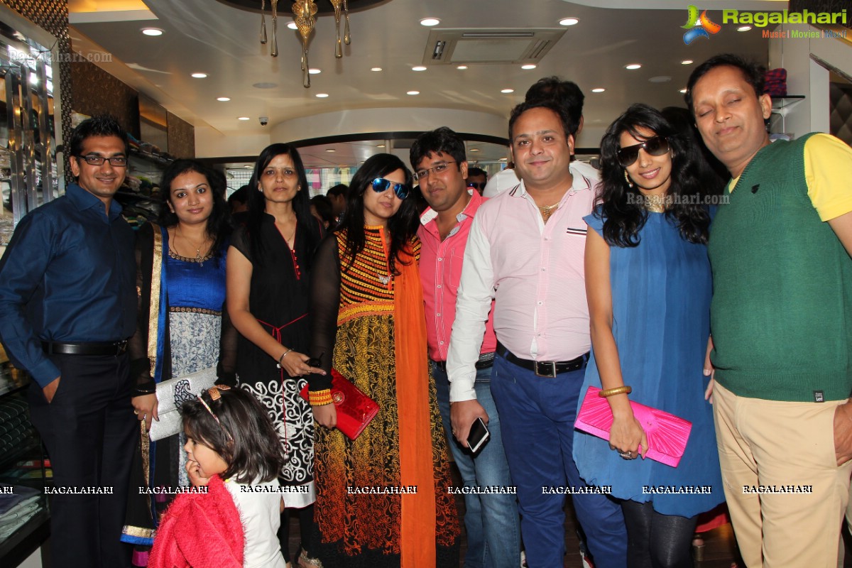 Jackpot Team at Kanishk Stores, Hyderabad