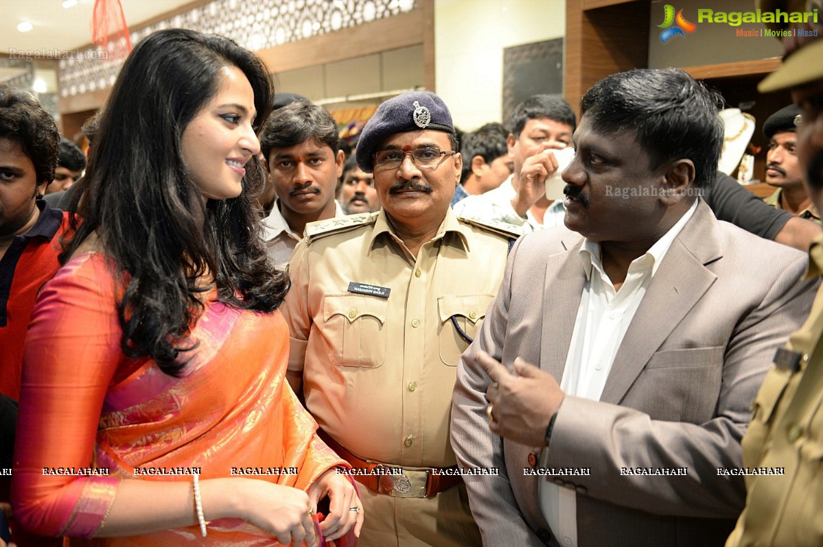 Anushka inaugurates Kalamandir in Rajahmundry and Kakinada