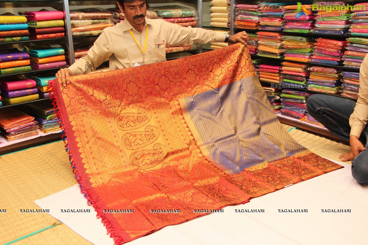 Kancheepuram Varamahalakshmi Silks Launch, Hyderabad