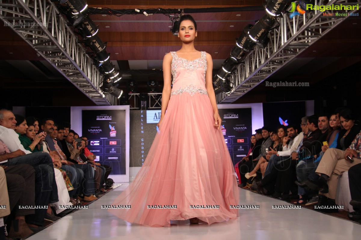 Kingfisher Ultra Hyderabad International Fashion Week 2013 (Day 1)