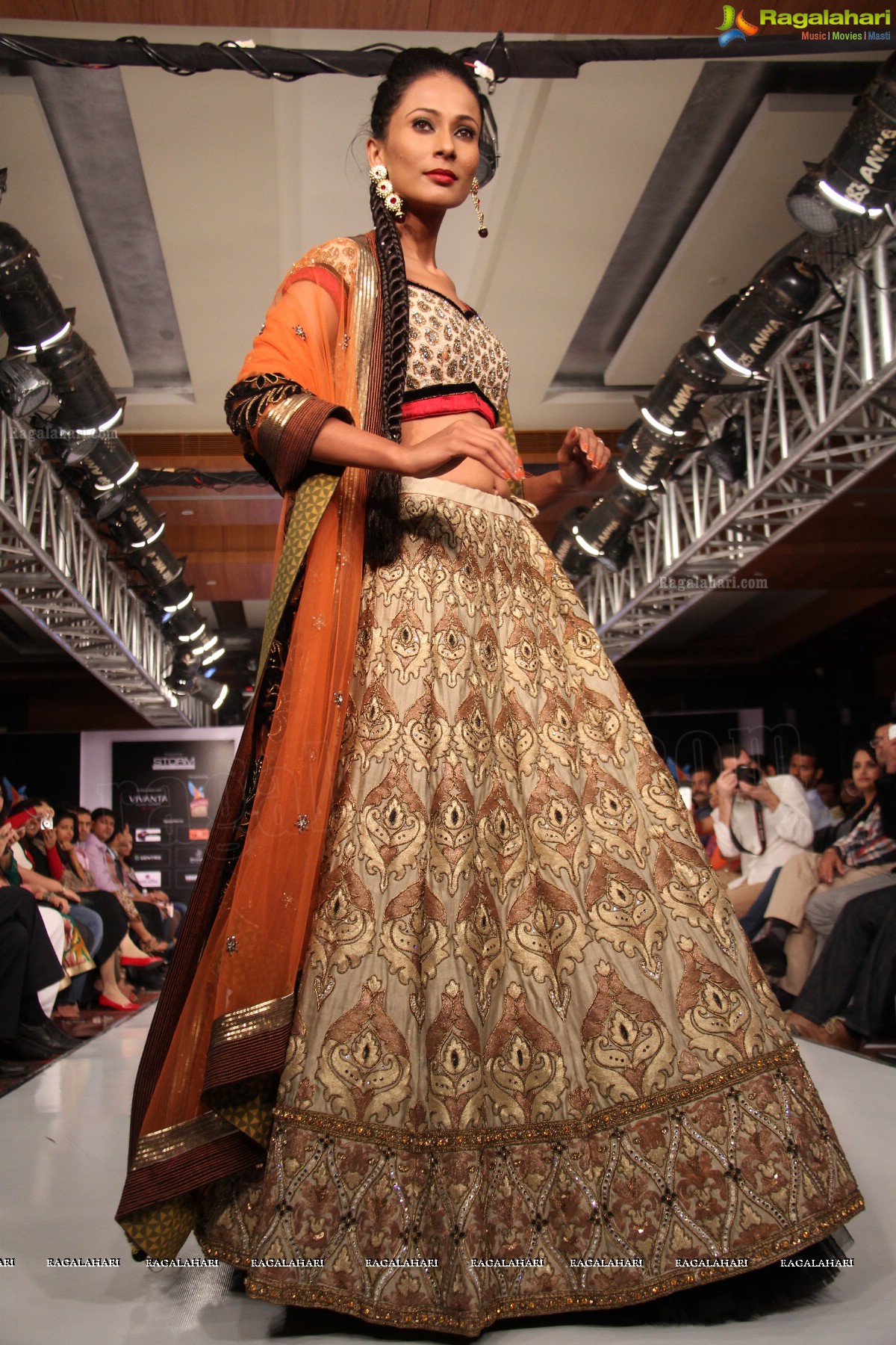 Kingfisher Ultra Hyderabad International Fashion Week 2013 (Day 1)