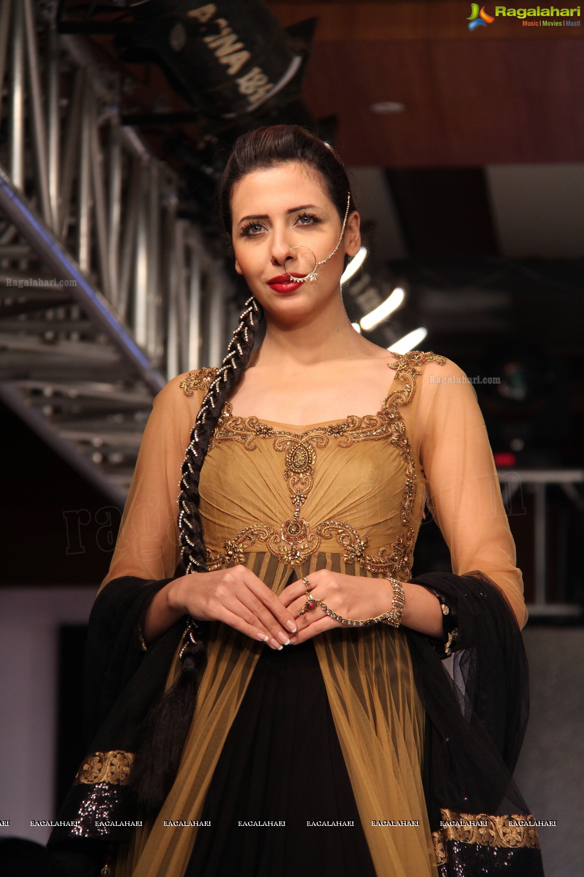 Kingfisher Ultra Hyderabad International Fashion Week 2013 (Day 1)