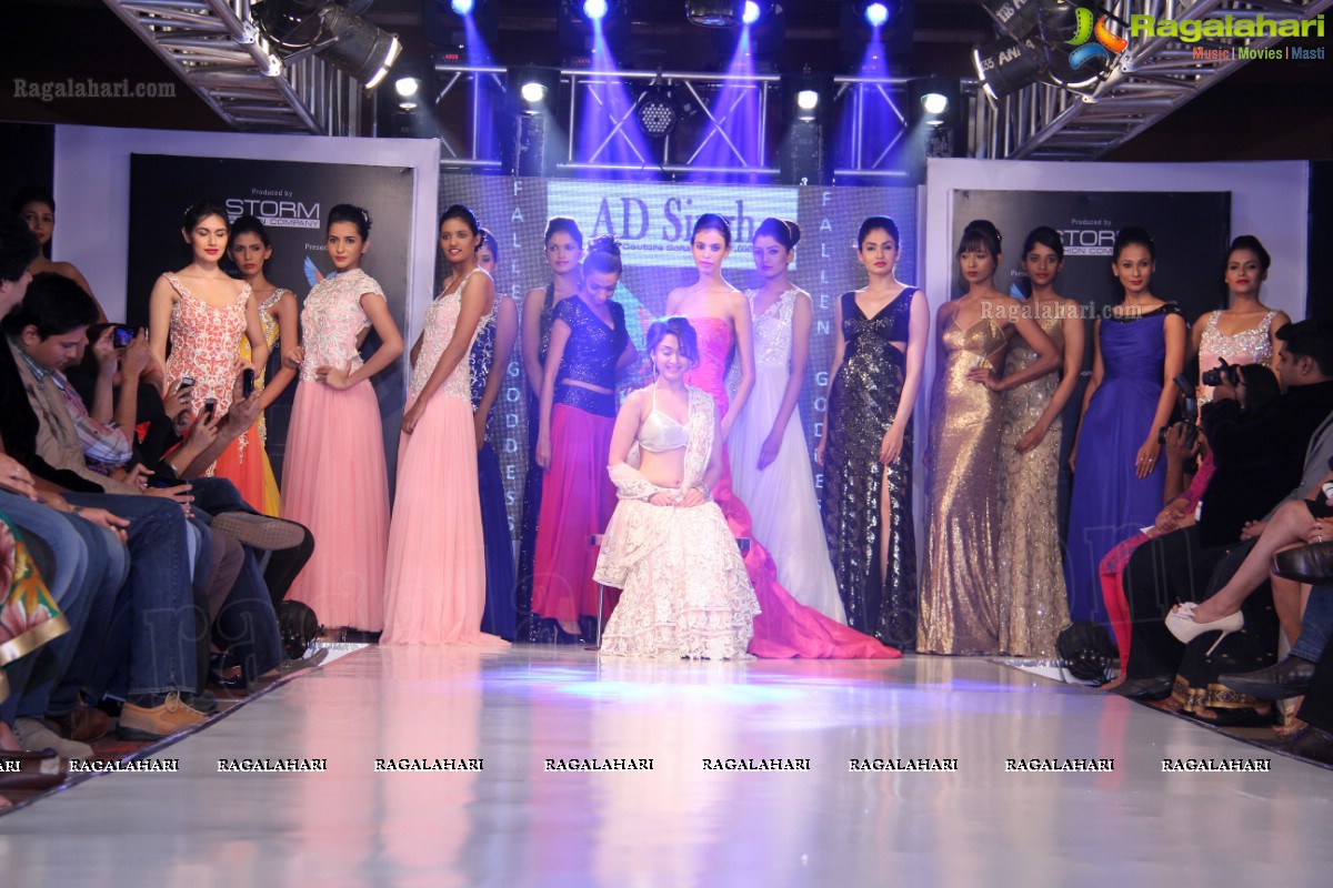 Kingfisher Ultra Hyderabad International Fashion Week 2013 (Day 1)