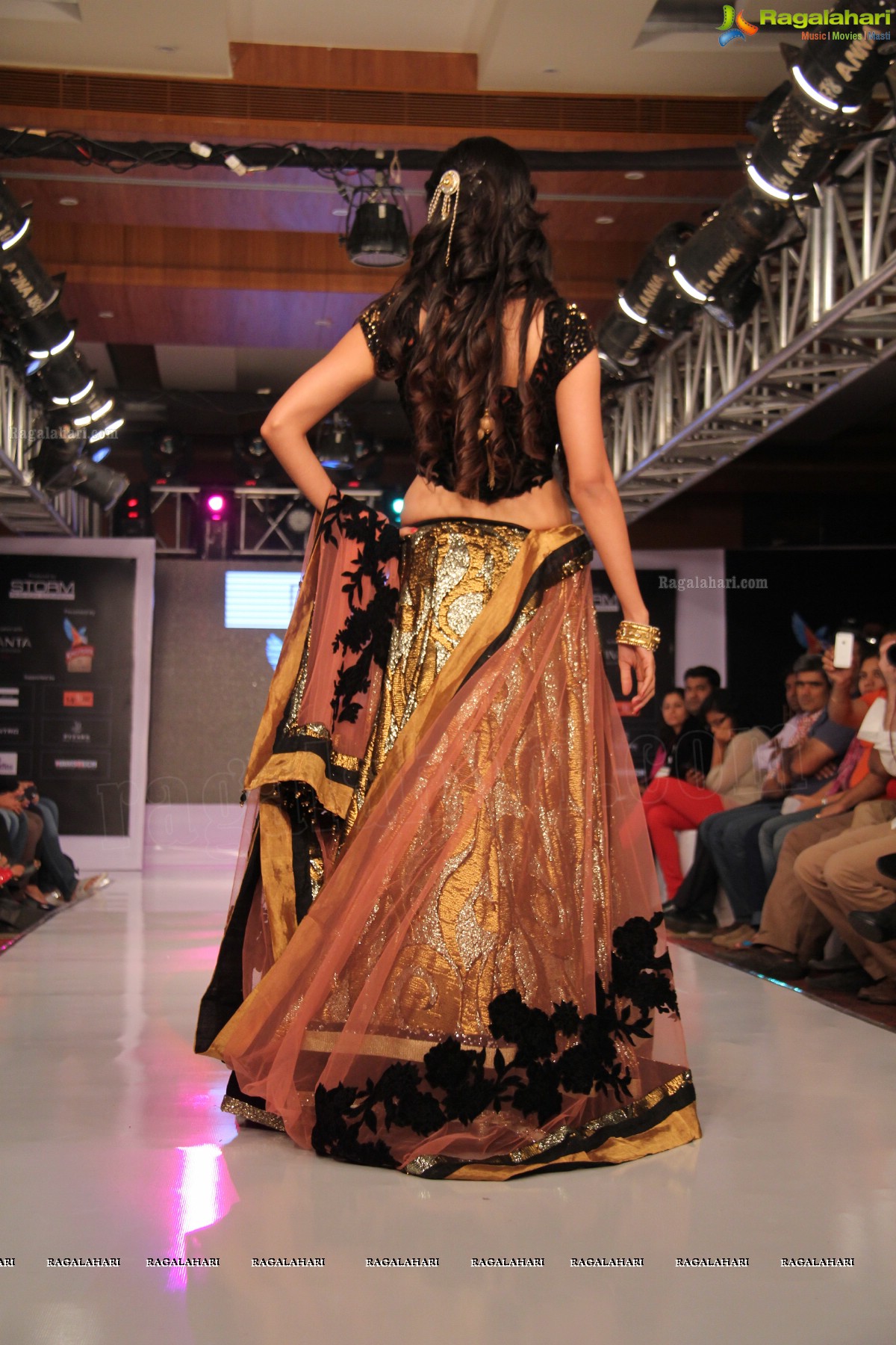 Kingfisher Ultra Hyderabad International Fashion Week 2013 (Day 1)