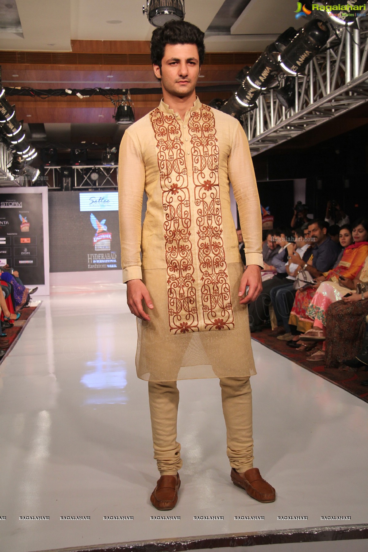 Kingfisher Ultra Hyderabad International Fashion Week 2013 (Day 3)