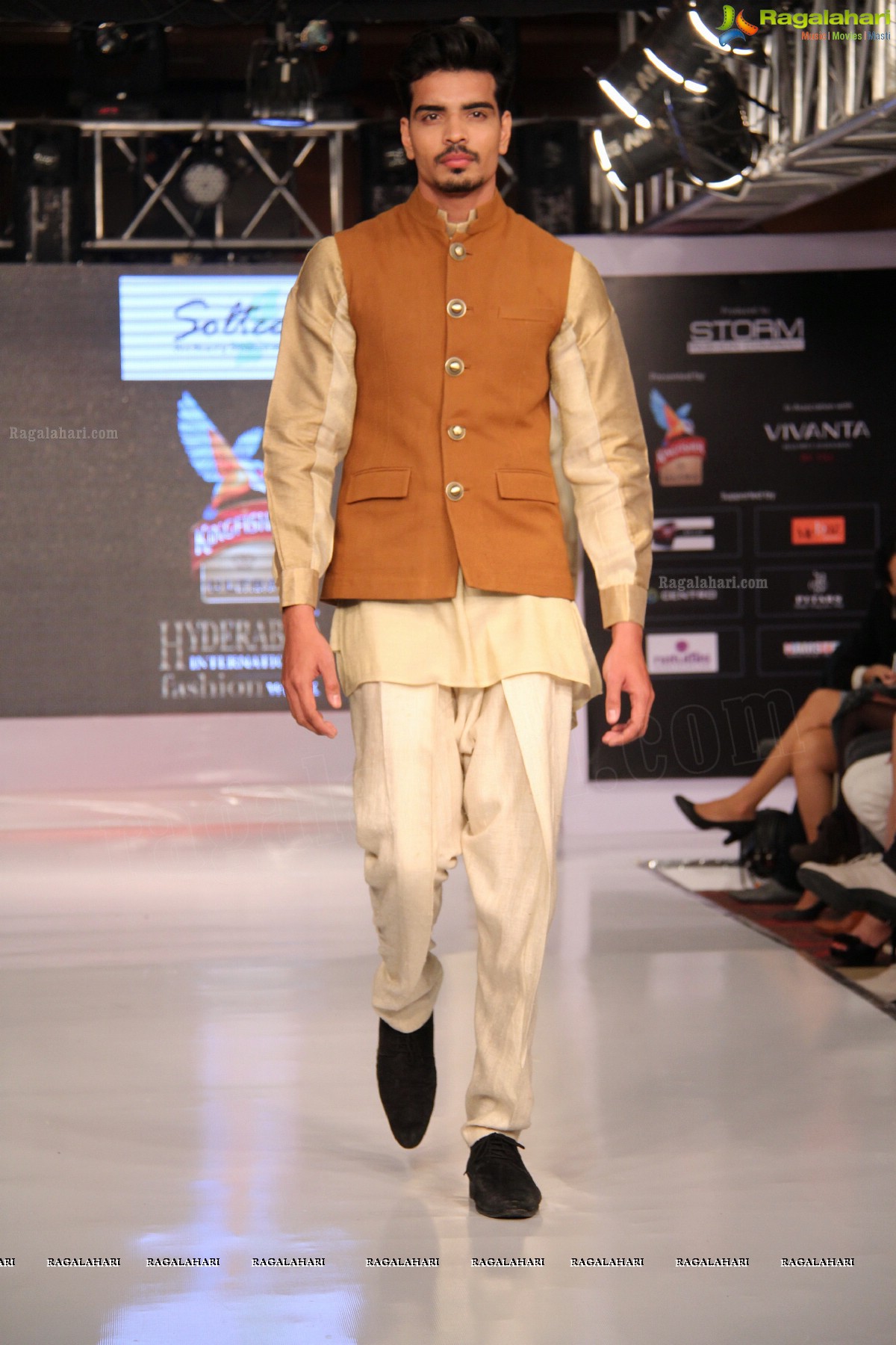 Kingfisher Ultra Hyderabad International Fashion Week 2013 (Day 3)