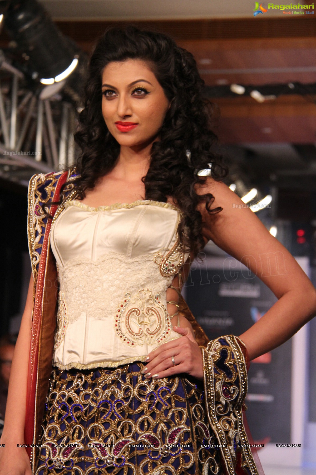 Kingfisher Ultra Hyderabad International Fashion Week 2013 (Day 4)