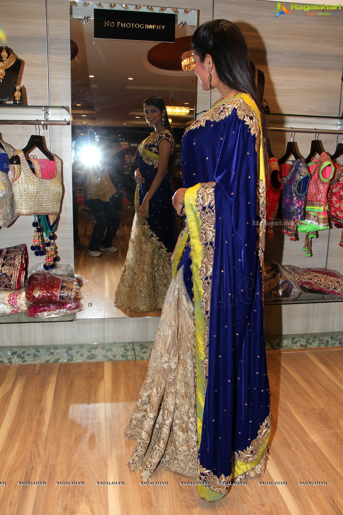 Mebaz Winter Wardrobe Collection 2014 Launch, Hyderabad