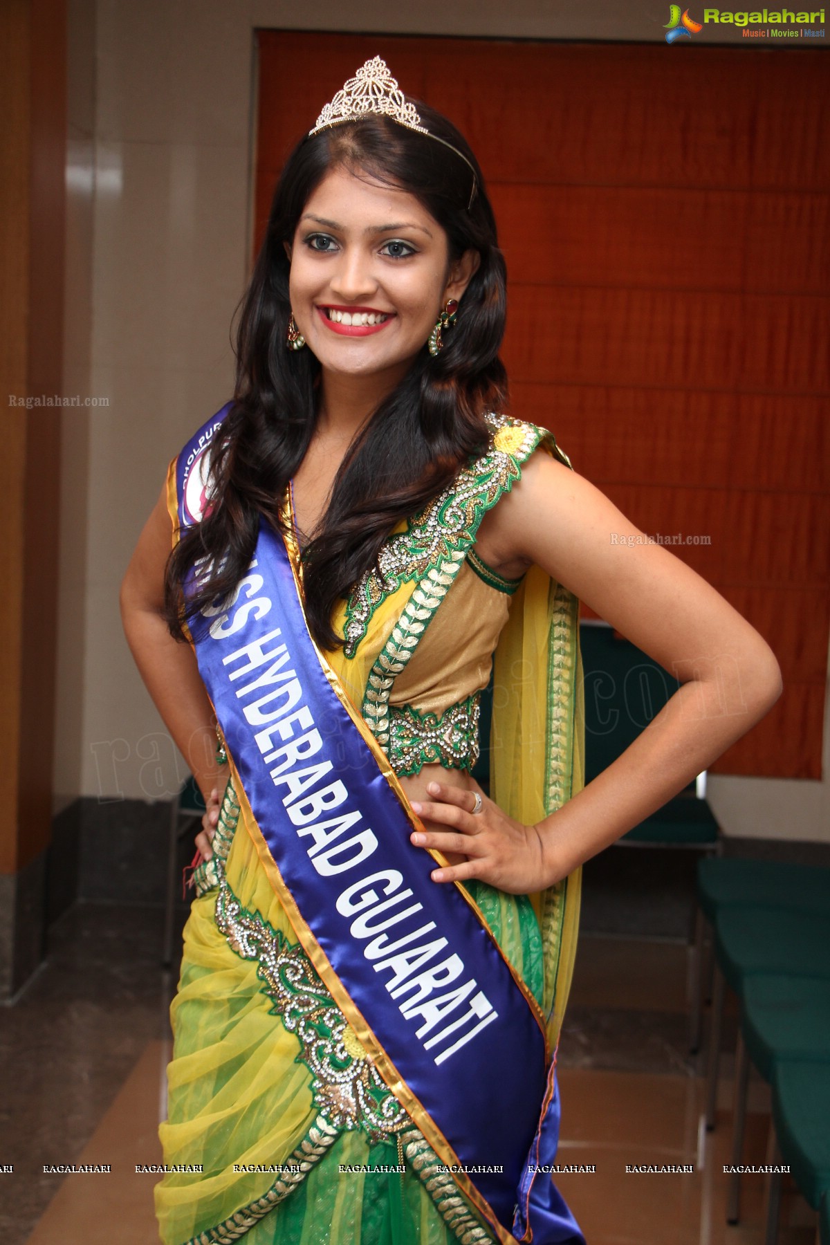 Miss & Mrs India Gujarati Wild Card Auditions 2014