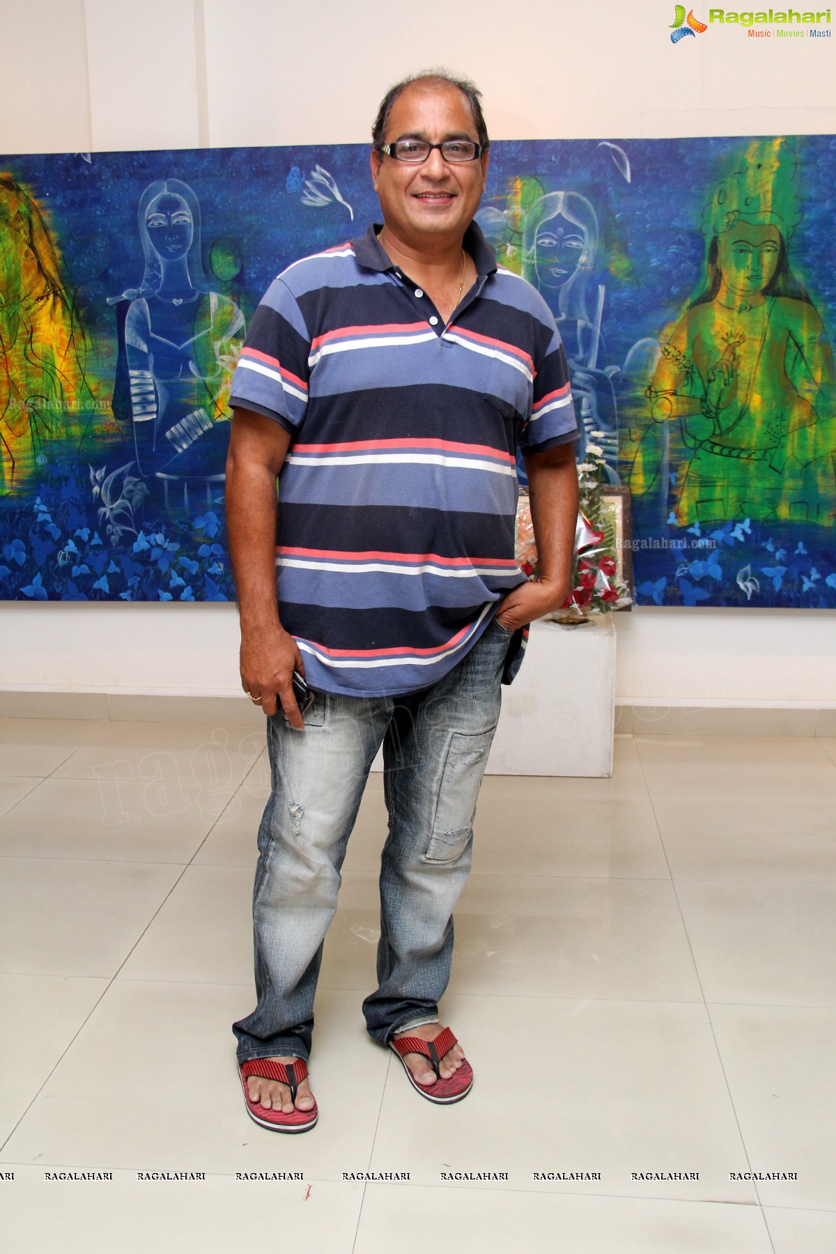 Navdeep visits Dr Snehalatha Prasad's Art Exhibition at Space Art Gallery