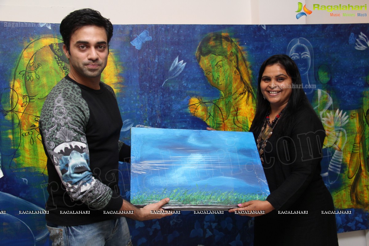 Navdeep visits Dr Snehalatha Prasad's Art Exhibition at Space Art Gallery