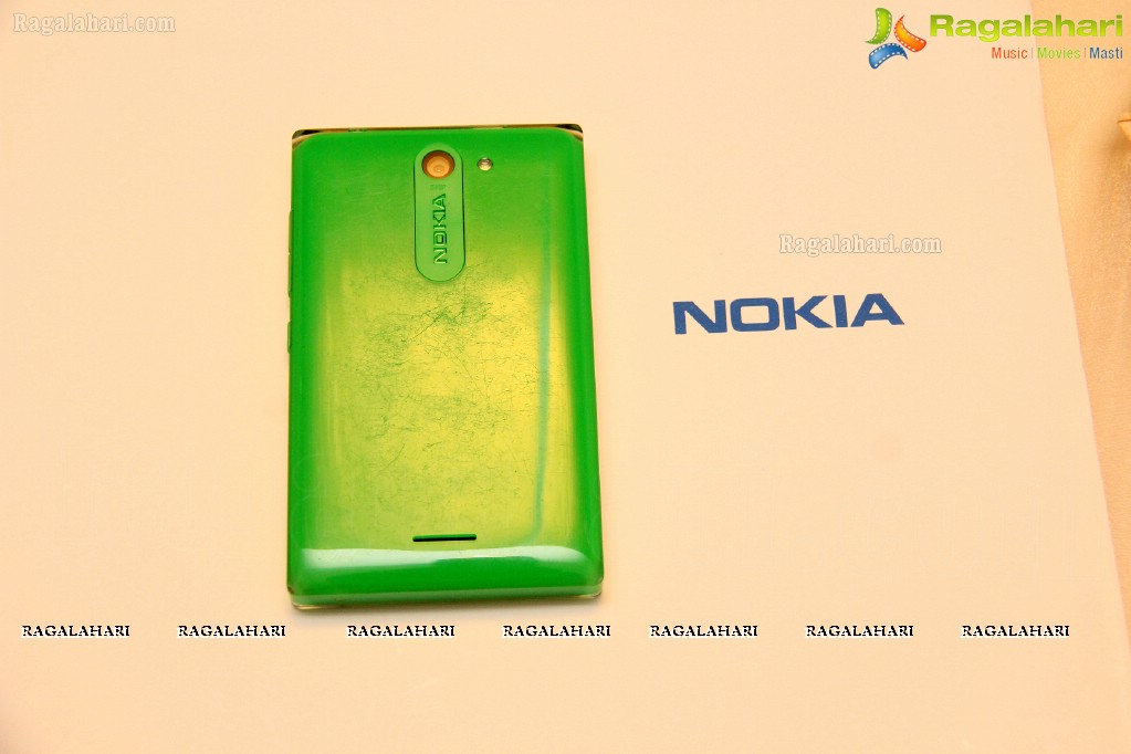 Nokia India launches Next Generation Nokia Asha Smartphones